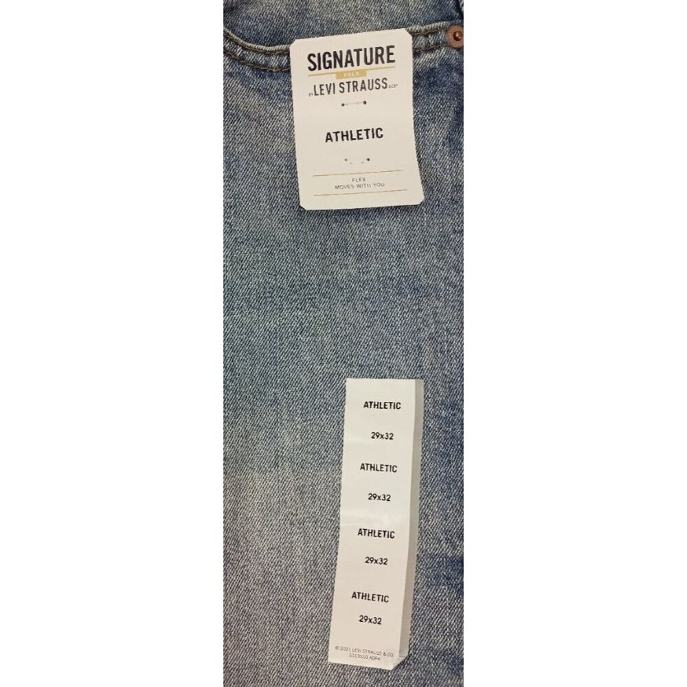 Signature Gold Levi Strauss Athletic Blue Jeans Women's Sz. 29 x 32 - Picture 7 of 7